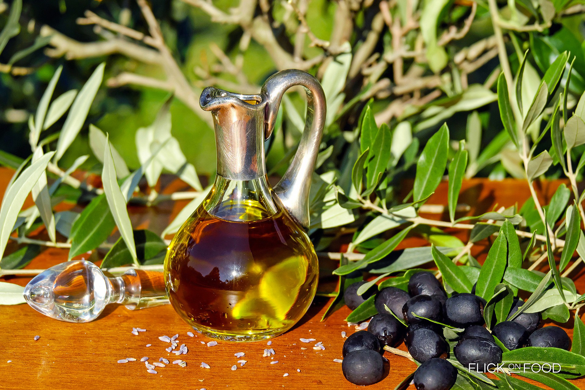 Турецкое оливковое масло. Оливковое масло. Масло оливы. Оливковое масло из Турции.